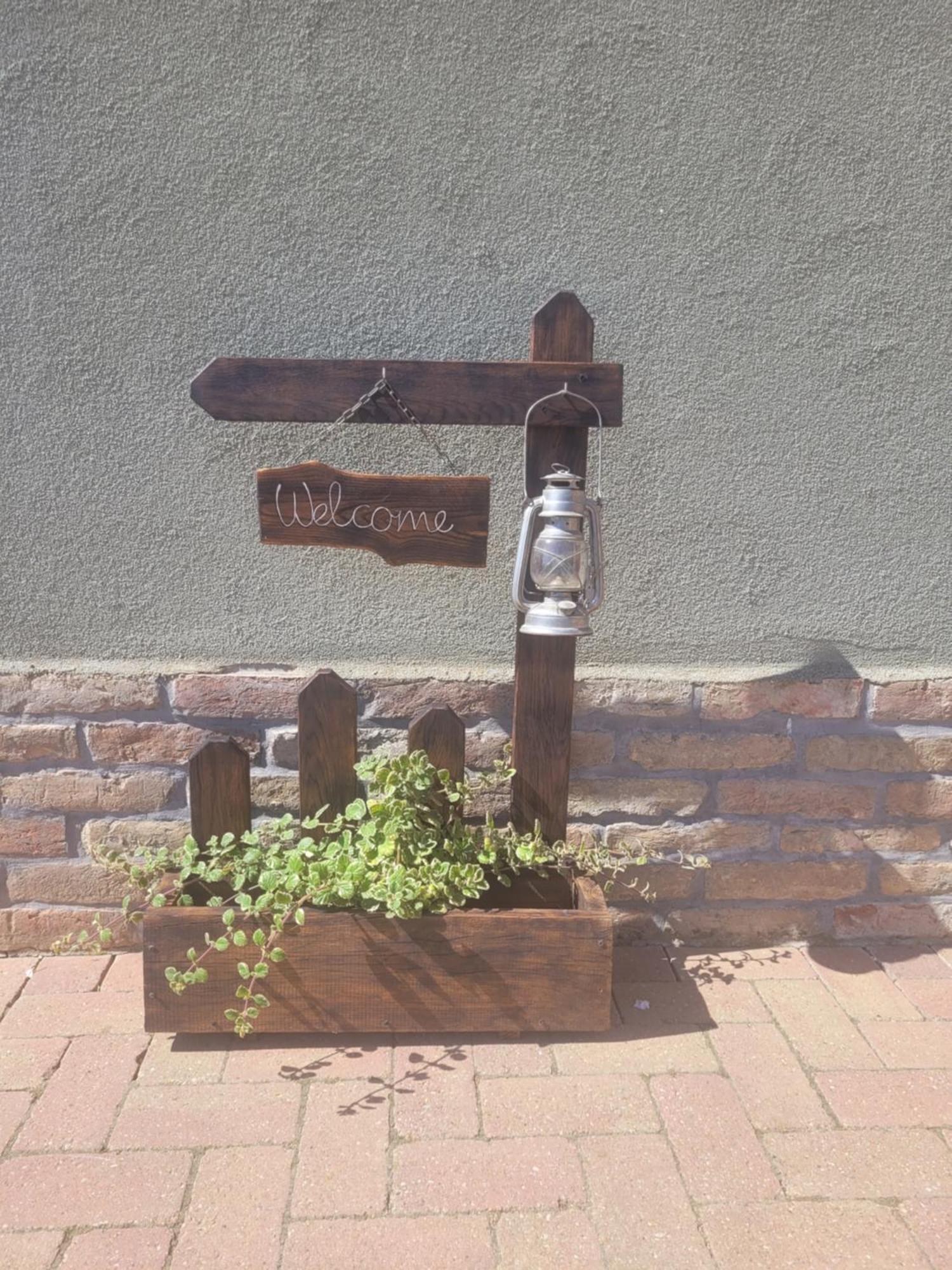 Tótvár lovas szálláshely Kovagotottos Exterior foto